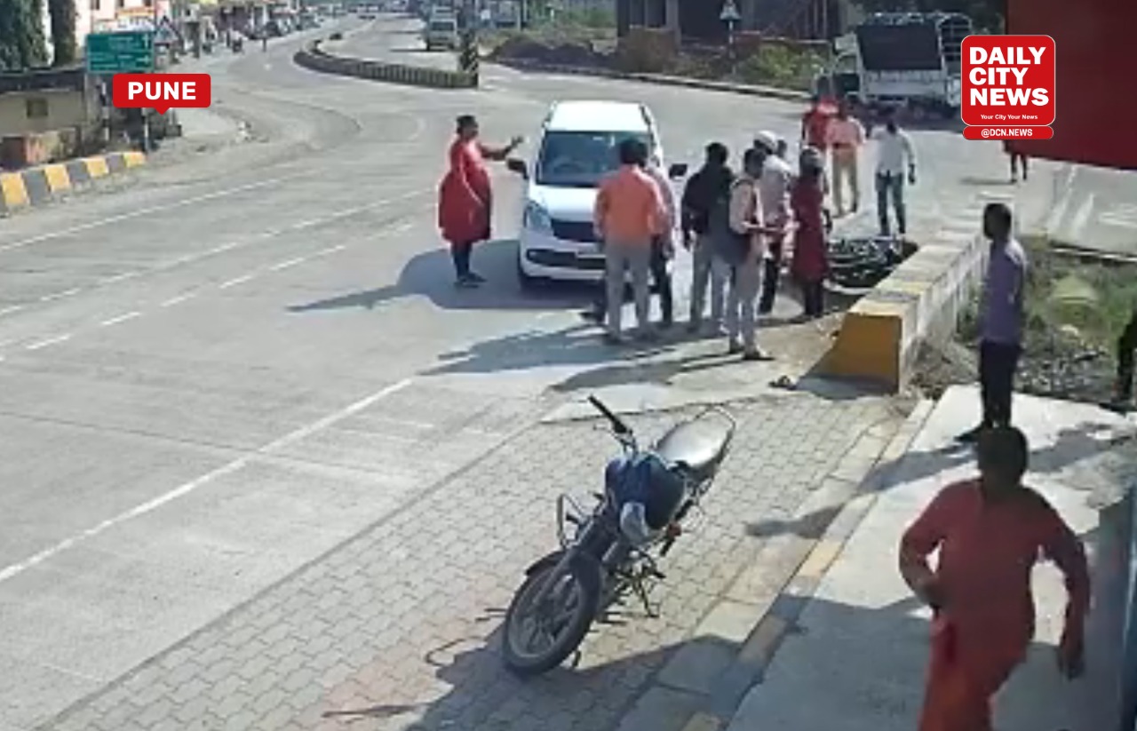 Woman and child thrown off from their two wheeler after colliding with a speeding car in Junnar; Fortunately they did not sustain any life threatening injuries